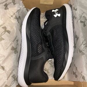Under Armour Men's Black and White Athletic Shoes